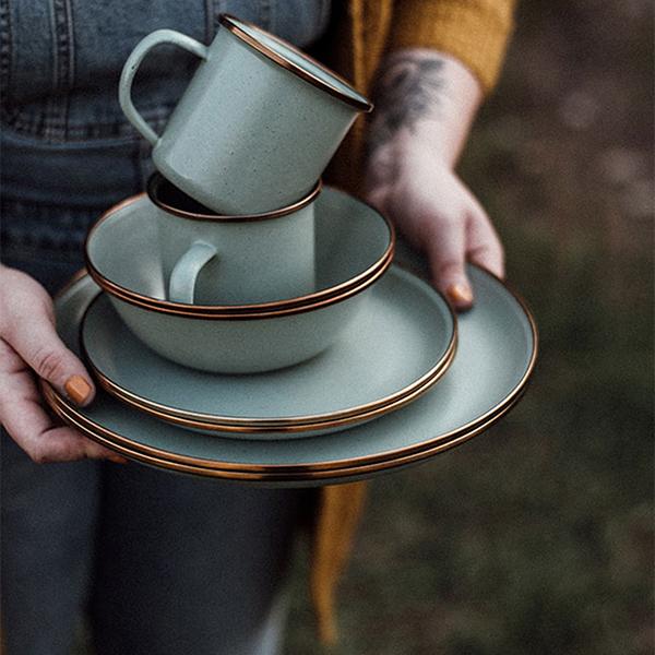 BAREBONES（ベアボーンズ） エナメルプレート 2個セット 20235023