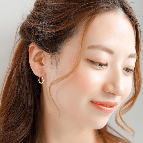フープピアス レディース K10 ひねり ゴールドピアス 人気 シンプル おしゃれ ピアス プレゼント 女性の画像