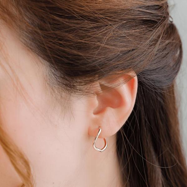 フープピアス レディース K10 ひねり ゴールドピアス 人気 シンプル おしゃれ ピアス プレゼント 女性の画像