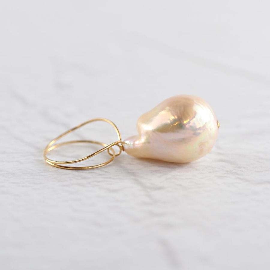 イヤーカフ K18 18k 金 パール 大ぶり 大きい イヤカフ アクセサリー バロックパール バロック 淡水パール 人気 トレンド おしゃれ ブランド プレゼント |  | 03