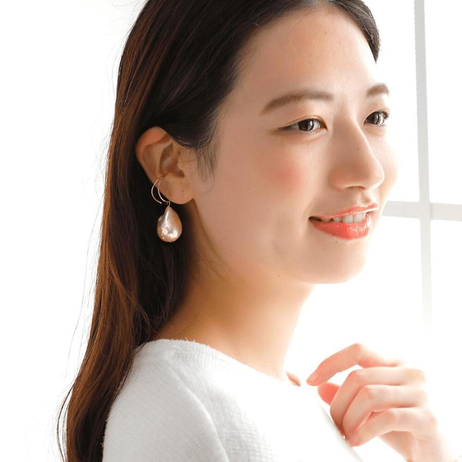 イヤーカフ K18 18k 金 パール 大ぶり 大きい イヤカフ アクセサリー バロックパール バロック 淡水パール 人気 トレンド おしゃれ ブランド プレゼント |  | 06