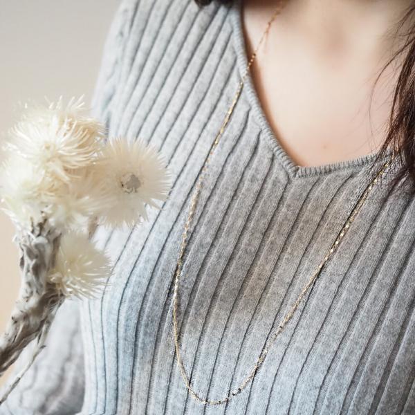 ロングネックレス k18 80cm 18金 レディース 地金 地金のみ デザイン 華奢 細い おしゃれ スクリュー ペタル 女性 |  | 01