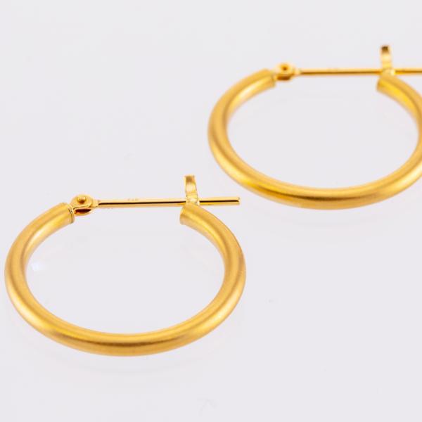 フープ ピアス k18 大きめ 18k K18 18金 金属アレルギー 中折れ 太さ2mm×直径20mm マット 艶なし ホーニング ピアス 輪っか おすすめ |  | 03