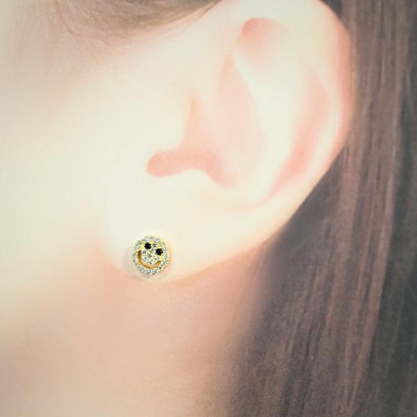スマイル ピアス 18k K18  可愛い ゴールド ニコちゃん ダイヤモンド ダイヤ パヴェ かわいい アレルギー レディース プレゼント |  | 02