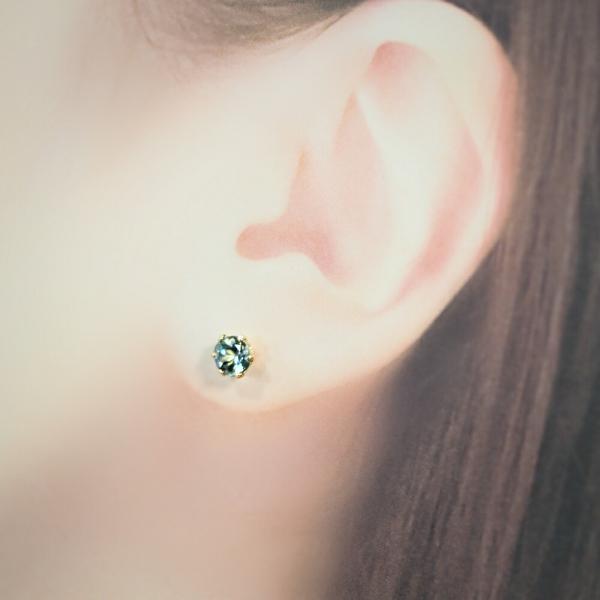 ピアス 18金 k18 K18 カラーストーン カラーゾイサイト ゾイサイト 六本爪 虹色 大粒5mm ブルー グラデーション 希少石 おしゃれ キレイ シンプル |  | 03