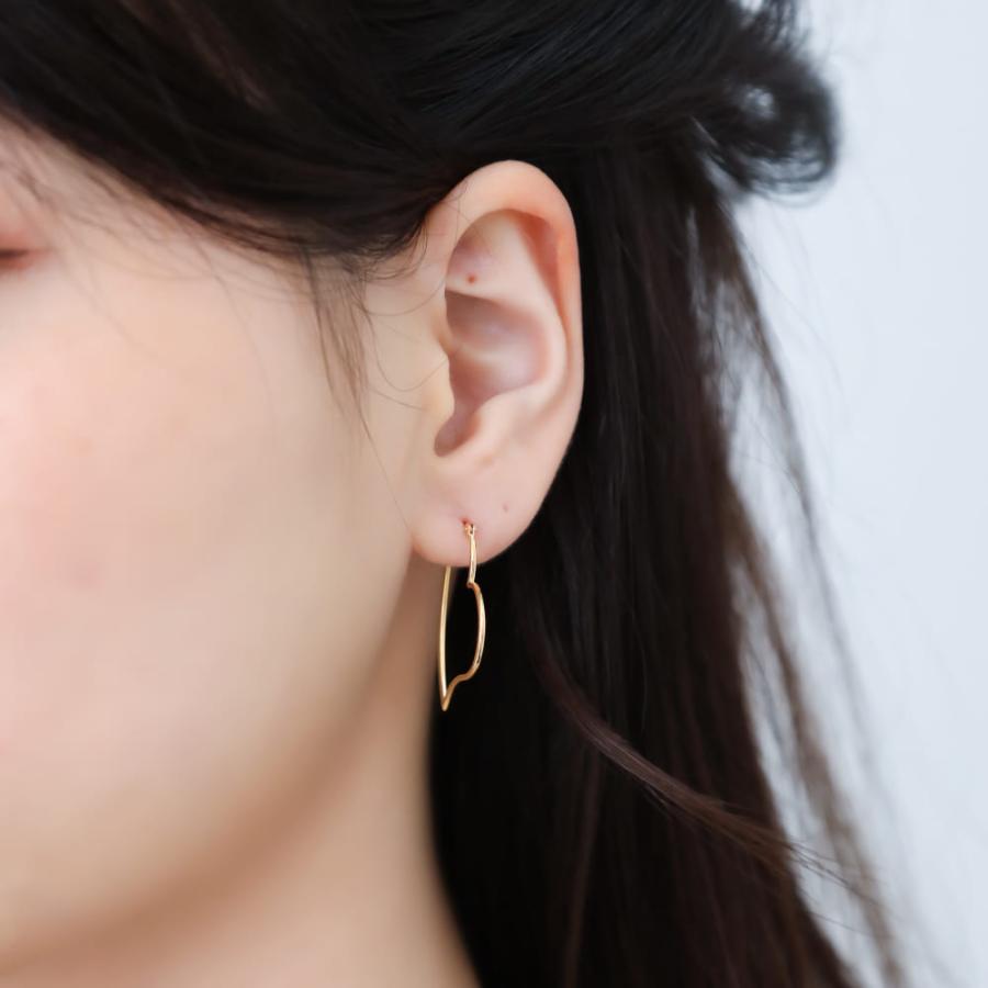 K18 ピアス 地金のピアス K18ピアス 18k 18金 ゴールド フープ シンプル シンプルコーデ ハート 大人 おしゃれ かわいい 大きい 大きめの画像