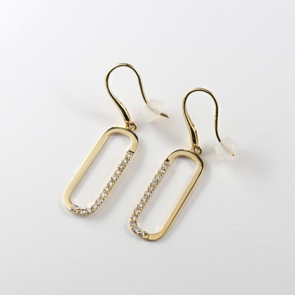 ダイヤモンド ダイヤ ピアス 18金 K18 フックピアス オーバル 楕円 長い ロング オーバルモチーフのスタイリッシュなピアス |  | 03