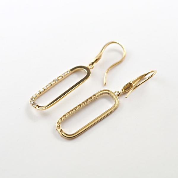 ダイヤモンド ダイヤ ピアス 18金 K18 フックピアス オーバル 楕円 長い ロング オーバルモチーフのスタイリッシュなピアス |  | 05