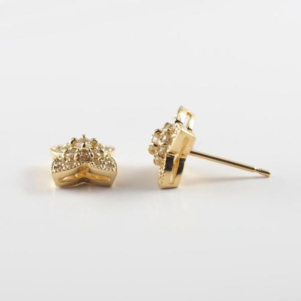 ダイヤモンド ダイヤ ピアス 18金 K18 スタッドピアス 花 フラワー パヴェ おしゃれ ボリュームのあるピアスの画像