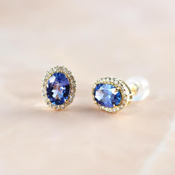 タンザナイト ピアス 18金 k18 ダイヤダイヤ取り巻き 18k オーバル 12月誕生石 カラーストーン シンプルの画像