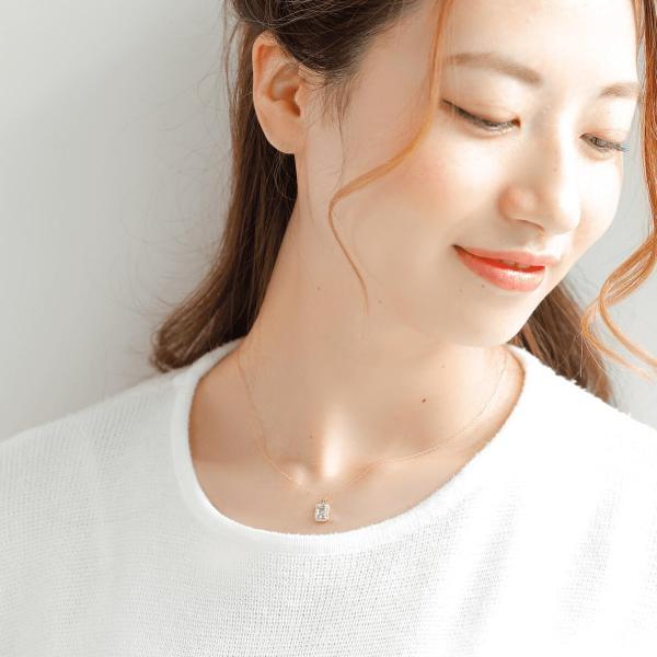 アクアマリン ネックレス k18 ダイヤ ダイヤ取り巻き 18k 18金 角 12月誕生石 カラーストーン シンプルの画像