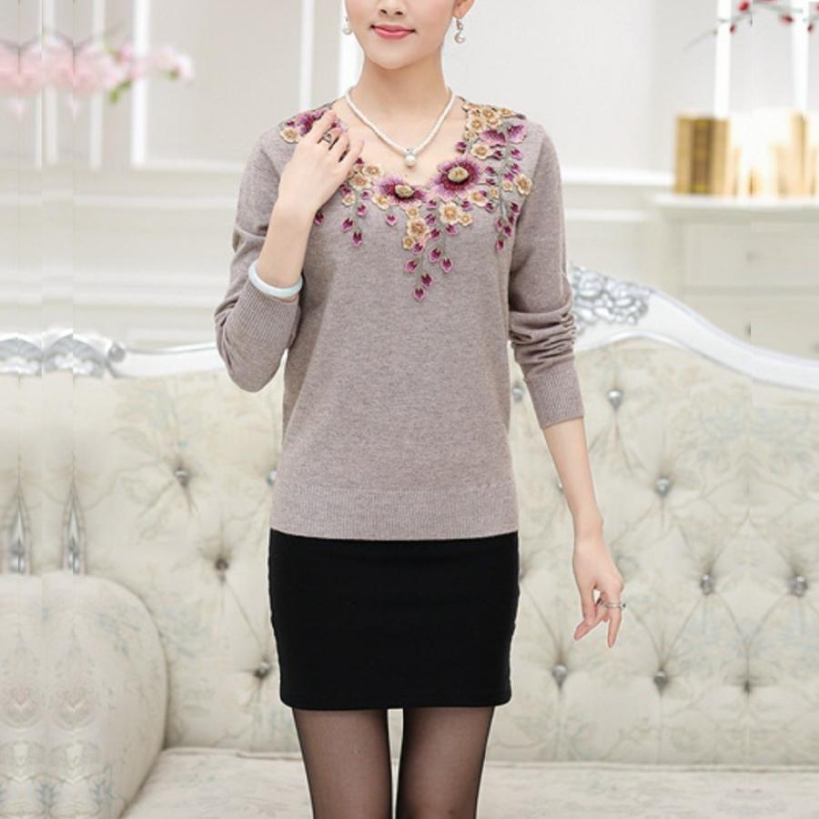 カシミヤ刺繍セーター、ベージュＬ 