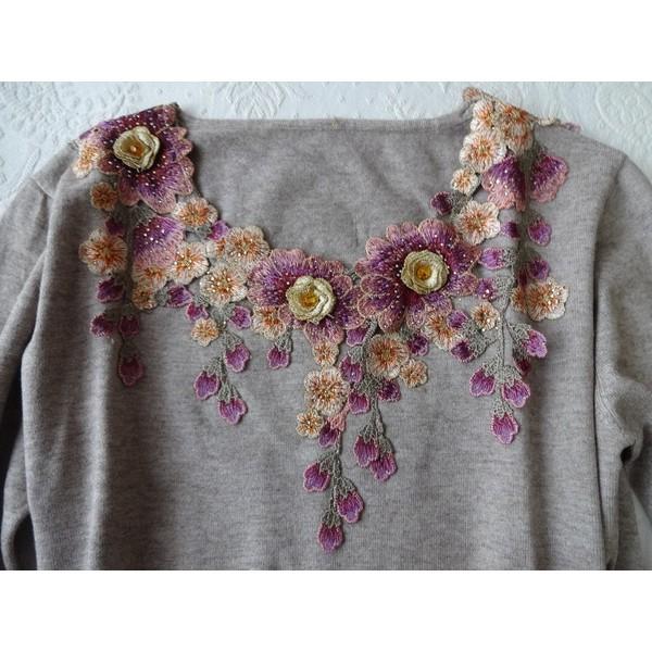 カシミヤ刺繍セーター、ベージュＬ 