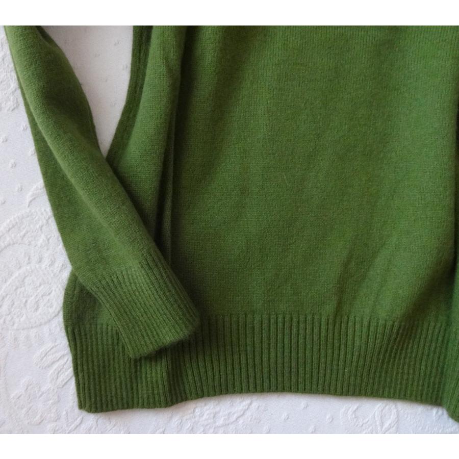 最高級JOHNSTONSジョンストンズ100%カシミアVネックニット緑グリーン 最高級JOHNSTONSジョンストンズ100%カシミアVネックニット緑グリーン