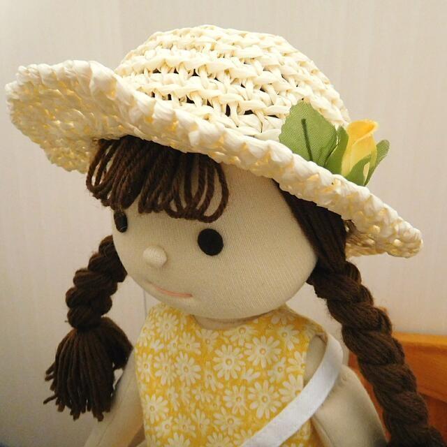 ハンドメイド着せ替え人形　オレンジロングヘア 手作り 布製 着せ替え 人形 布人形 黄色 小花 ワンピース 女の子