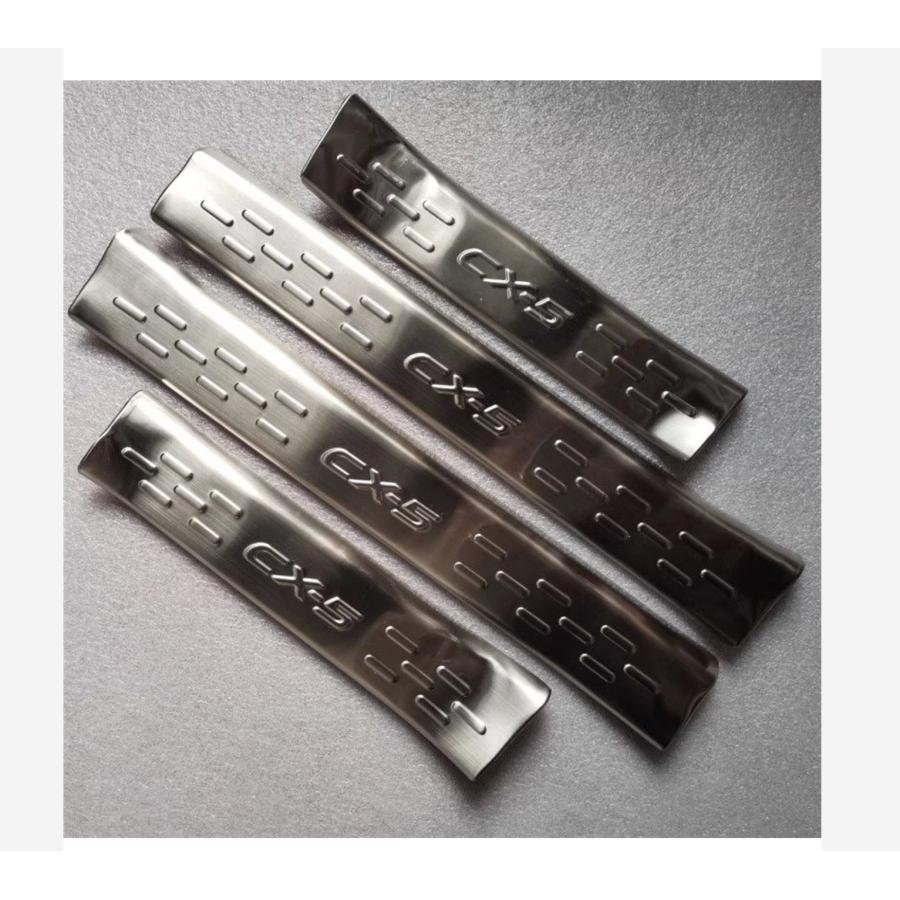 サイドステップガーニッシュ【マツダ　新型　CX-5 KF系】専用設計 ステップガード MAZDA 　ステンレス　スカッフプレート　 8Pセット　二色 サイドステップガーニッシュ【マツダ 新型 CX-5 KF系】専用設計