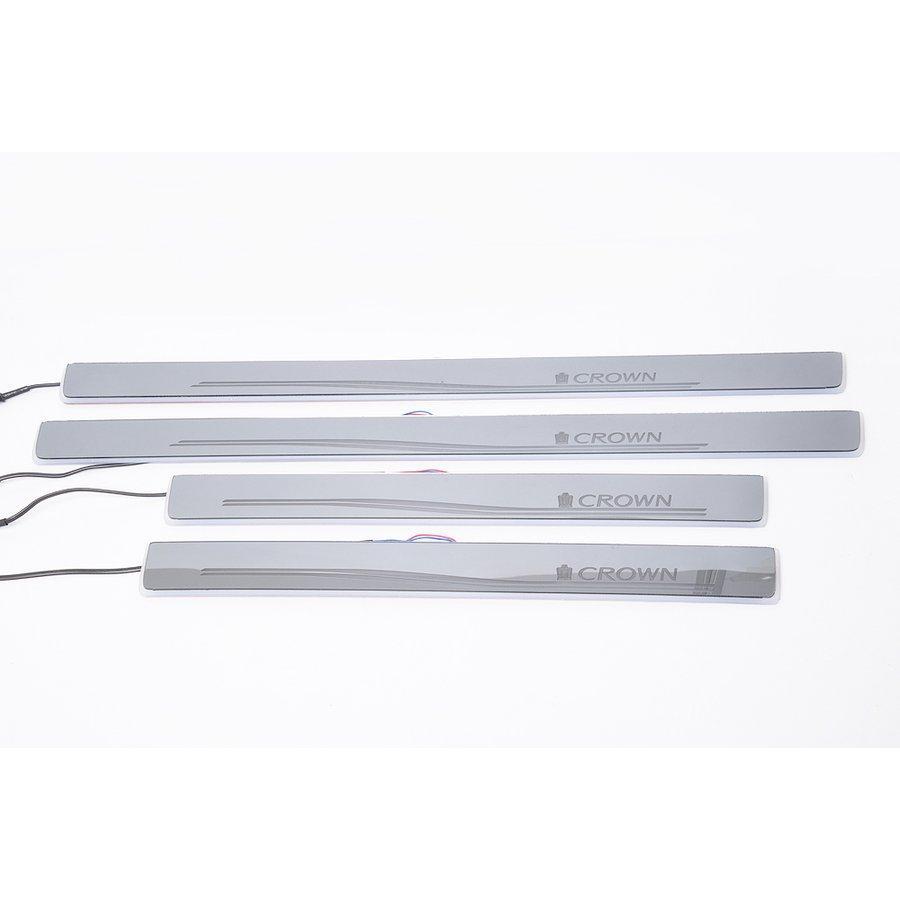 即納！新デザイン クラウン CROWN スカッフプレートLEDブルー 青