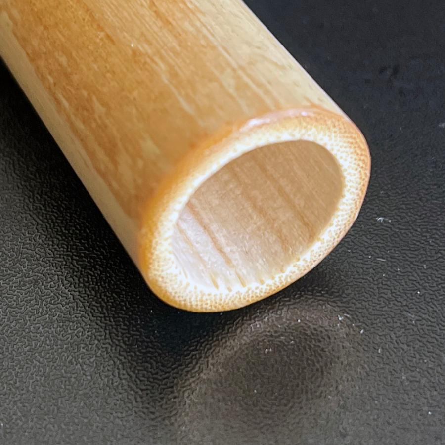 ケーナ（QUENA) アンデスの民族楽器 G管 左2指右4指使い手の小さい方