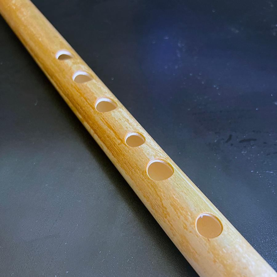 ケーナ（QUENA) アンデスの民族楽器 G管 左3指右3指使い手のサイズはM