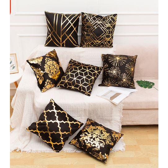 ヨーロッパの古典的なソファクッションカバー黒/金 : ミヤハウス