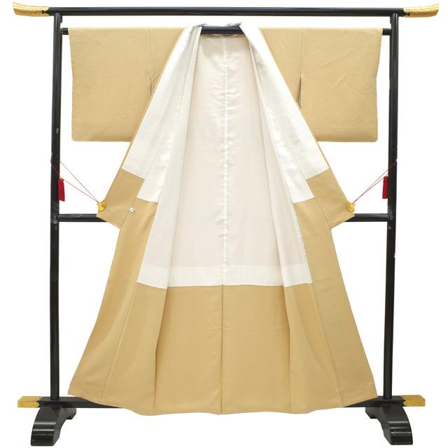 すごい値！ 色無地 リサイクル 着物 セミフォーマル 正絹 袷 黄ベージュ 美品 中古 仕立て上がり 身丈159 裄丈65 Ｍ みやがわ nek01589 すごい値！ 色無地 リサイクル 着物 セミフォーマル 正絹 袷 黄