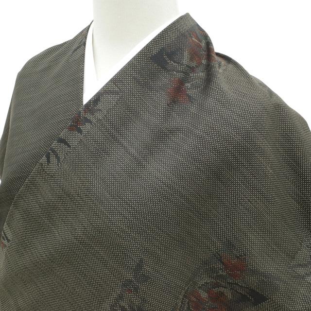 すごい値! 本場大島紬 反物 着物 正絹 泥染 黒地 横双絣 織絣 すごい値! 本場大島紬 反物 着物 正絹 泥染 黒地 横双絣 織絣