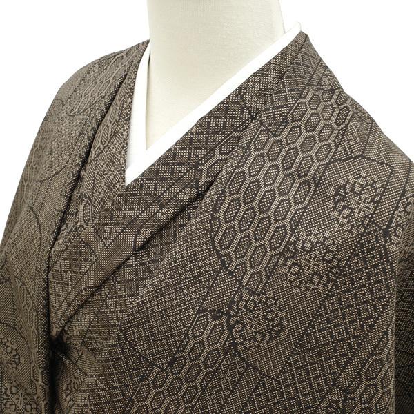 本場奄美大島紬 着物 着尺 反物 本場大島紬 泥染 こげ茶色 モダン柄 ７