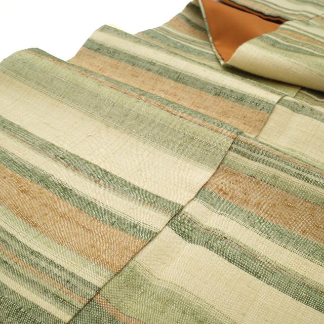 紬 袷 着物 真綿紬 手織り 横段 ベージュ グリーン 中古品 紬 袷 着物 真綿紬 手織り 横段 ベージュ グリーン 中古品