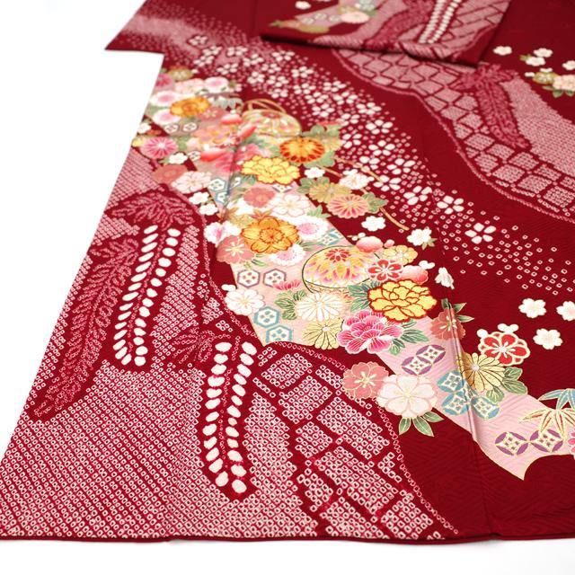 振袖 袷 着物 絞り 金駒刺繍 金彩加工 濃赤 道長 鞠 四季の花 花古典