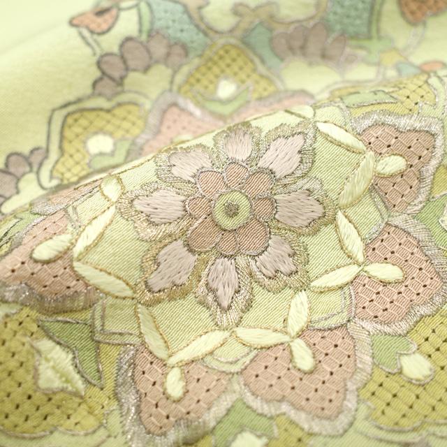 訪問着 袷 着物 正絹 蘇州刺繍 汕頭刺繍 スワトウ 薄黄緑 華文