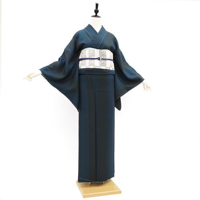 小紋 袷 着物 正絹 絹 黒 × 濃藍 ぼかし染 地紋 縞 一蔵 扱い 小紋 袷 着物 正絹 絹 黒 × 濃藍 ぼかし染 地紋 縞 一蔵 扱い