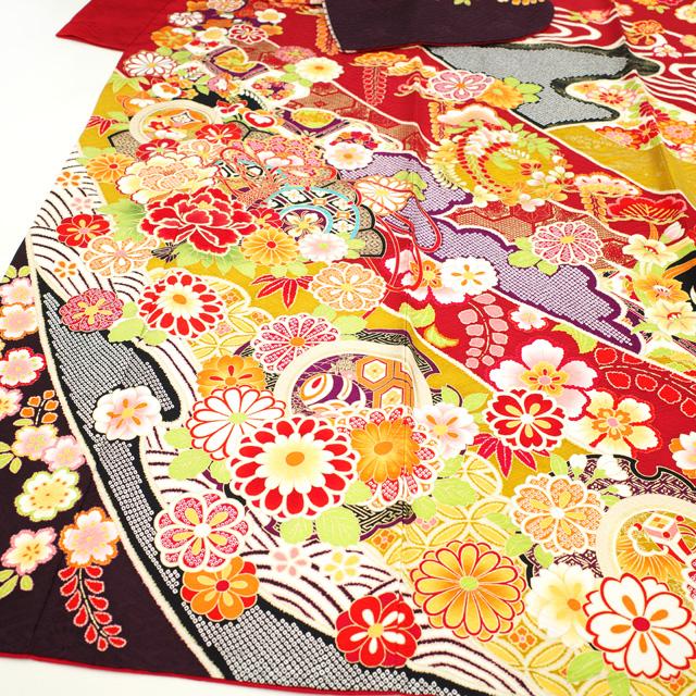 振袖 着物 刺繍 金彩 赤 四季の花 古典柄 正絹 成人式 二十歳 振袖 着物 刺繍 金彩 赤 四季の花 古典柄 正絹 成人式 二十歳