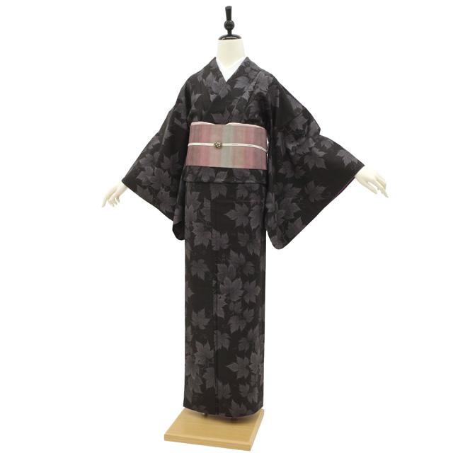 本場大島紬 着物 袷 正絹 古代染織純泥染 9マルキ 黒こげ茶 蔦 本場大島紬 着物 袷 正絹 古代染織純泥染 9マルキ 黒こげ茶 蔦