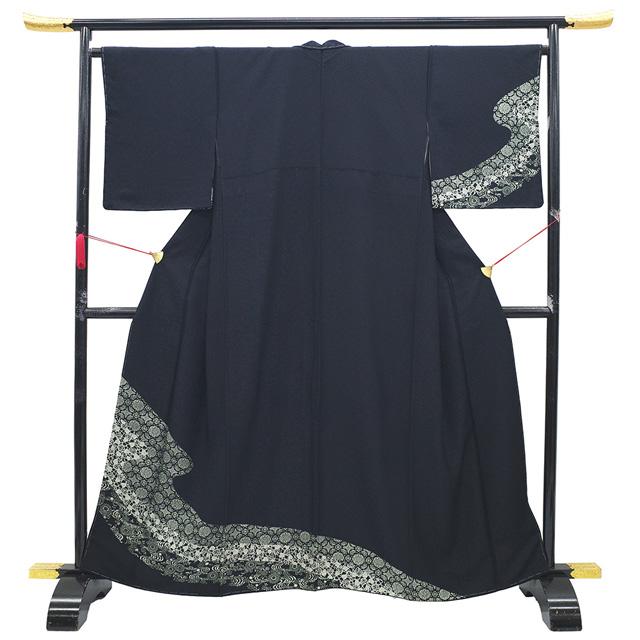 訪問着 着物 未使用 正絹 型染め 黒 流水 地紋 花喰い鳥 訪問着 着物 未使用 正絹 型染め 黒 流水 地紋 花喰い鳥