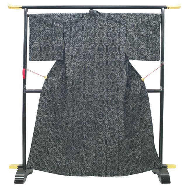 結城紬 単衣 着物 リサイクル 正絹 春 秋 黒 グレー 名物裂 結城紬 単衣 着物 リサイクル 正絹 春 秋 黒 グレー 名物裂