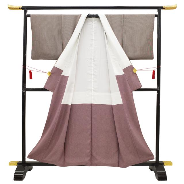 小紋 御召し 袷 矢羽根模様 エンジ色ｘ茶色 広衿 正絹 カジュアル着物 身丈163cm 【キモノオフ野々市若松店】 小紋 御召し 袷 矢羽根模様 エンジ色x茶色 広衿 正絹 カジュアル着物