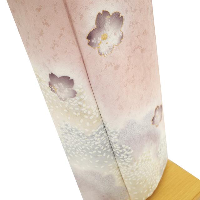 道中着 花柄模様 珊瑚色 縮緬 H-4119 古典柄 珊瑚色地に花と扇 - からん::アンティーク着物・リサイクル着物