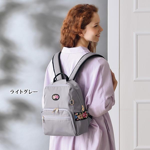 新品未使用　レイクアルスター ローズ柄 キルティング リュックサック シルバー リュック バッグ レディース おしゃれ ミセス シニア ファッション 50