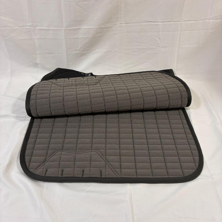 LeMieux ウルトラグリップ 馬場用サドルパッド 乗馬ゼッケン ゼッケン