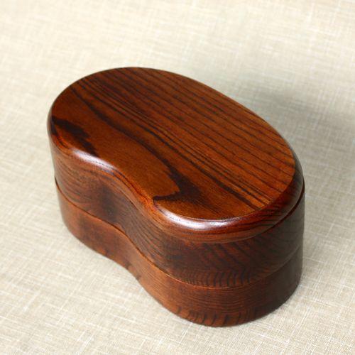 みよし漆器本舗 送料無料 お弁当箱 760ml 2段 天然木製 くりぬき