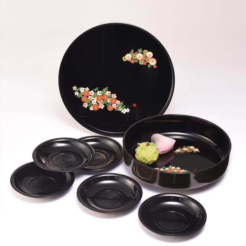 みよし漆器本舗 紀州塗り DX茶菓セット 黒 和み春秋 丸盆 菓子鉢 茶托
