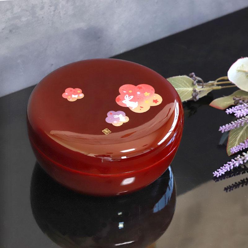 みよし漆器本舗 紀州塗り 菓子器 溜 宴うさぎ 18cm 紀州漆器 菓子盆