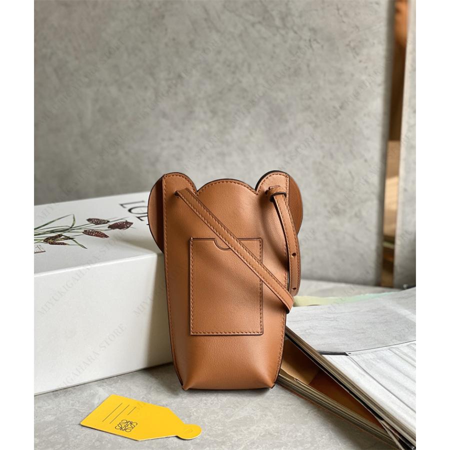 LOEWE ロエベ loewe ショルダーバッグ エレファント ポケット LOEWE ロエベ loewe ショルダーバッグ エレファント ポケット
