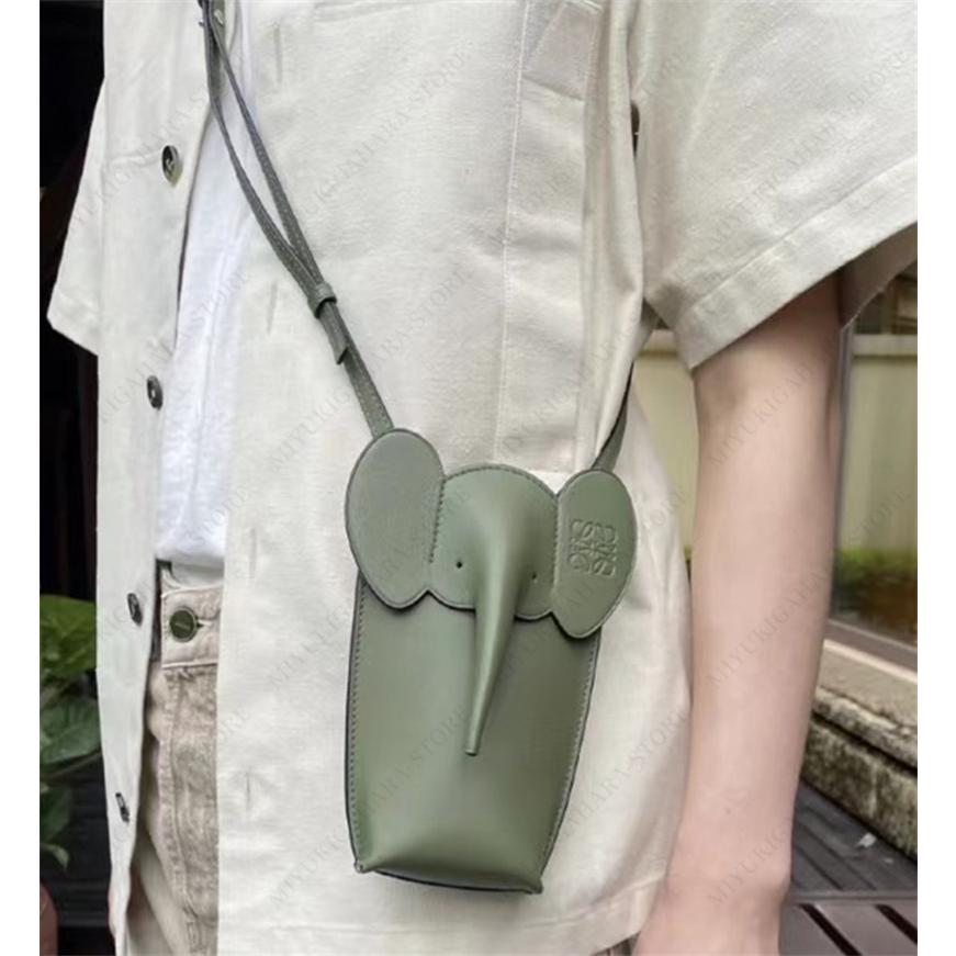 LOEWE ロエベ loewe ショルダーバッグ エレファント ポケット LOEWE ロエベ loewe ショルダーバッグ エレファント ポケット