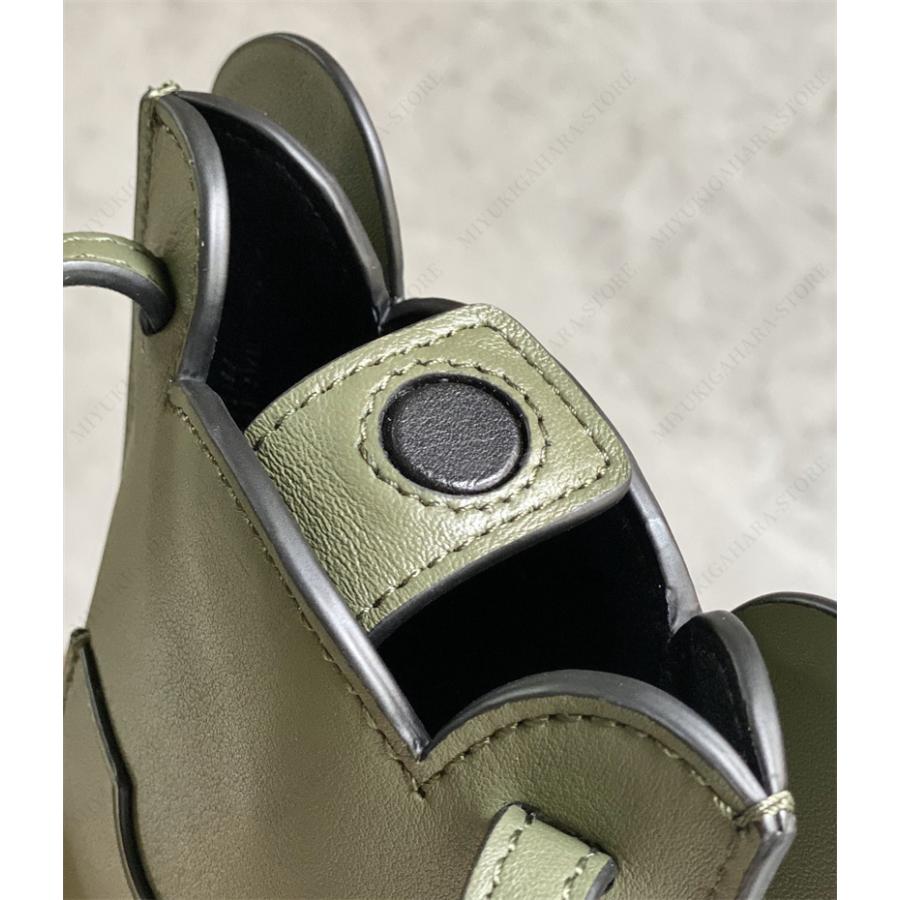 LOEWE ロエベ loewe ショルダーバッグ エレファント ポケット LOEWE ロエベ loewe ショルダーバッグ エレファント ポケット