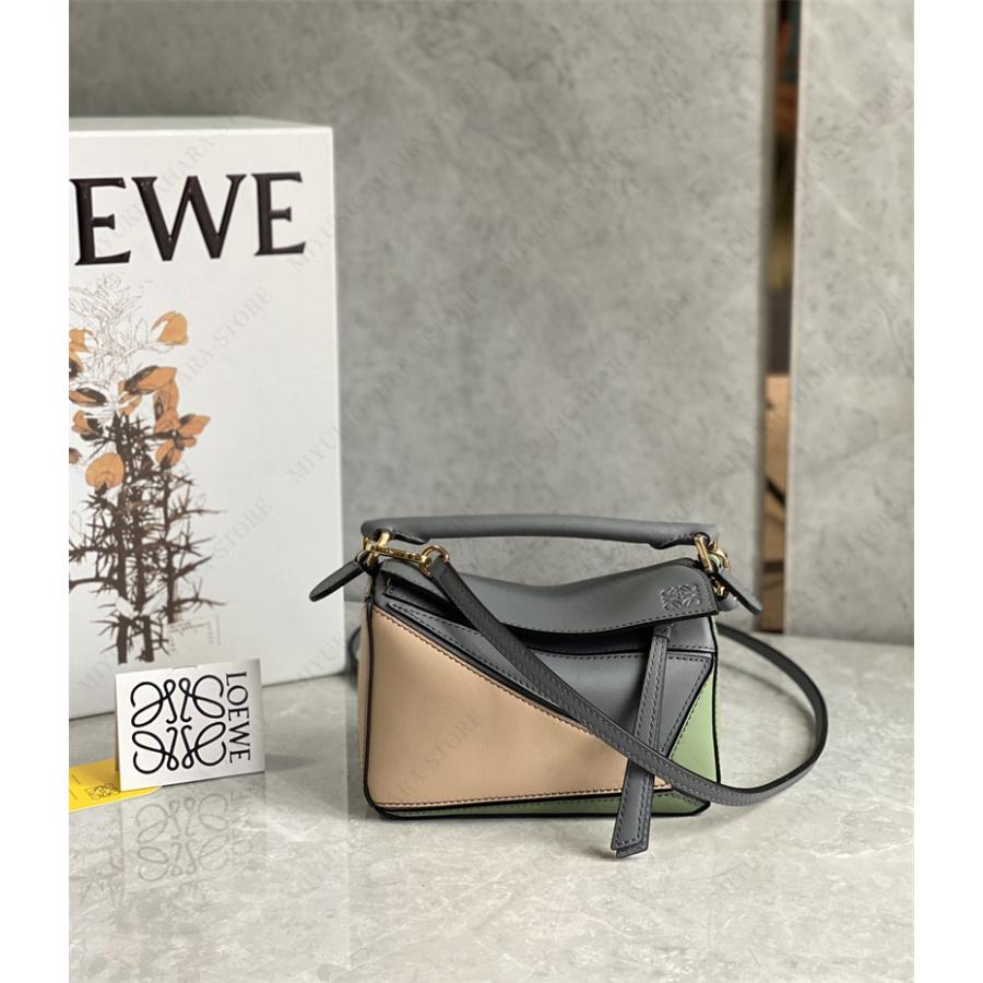 LOEWE ロエベ loewe レザー ショルダーバッグ トートバッグ 2WAY ハンドバッグ パズル ミニ PUZZLE 新品 パズルバッグ  ブランド レディース バッグ 2022