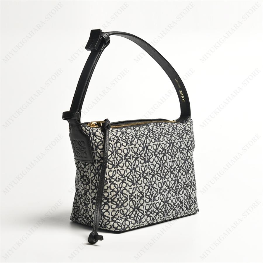 LOEWE ロエベ loewe レザー ハンドバッグ SALE キュービィ S LOEWE ロエベ loewe レザー ハンドバッグ SALE キュービィ S