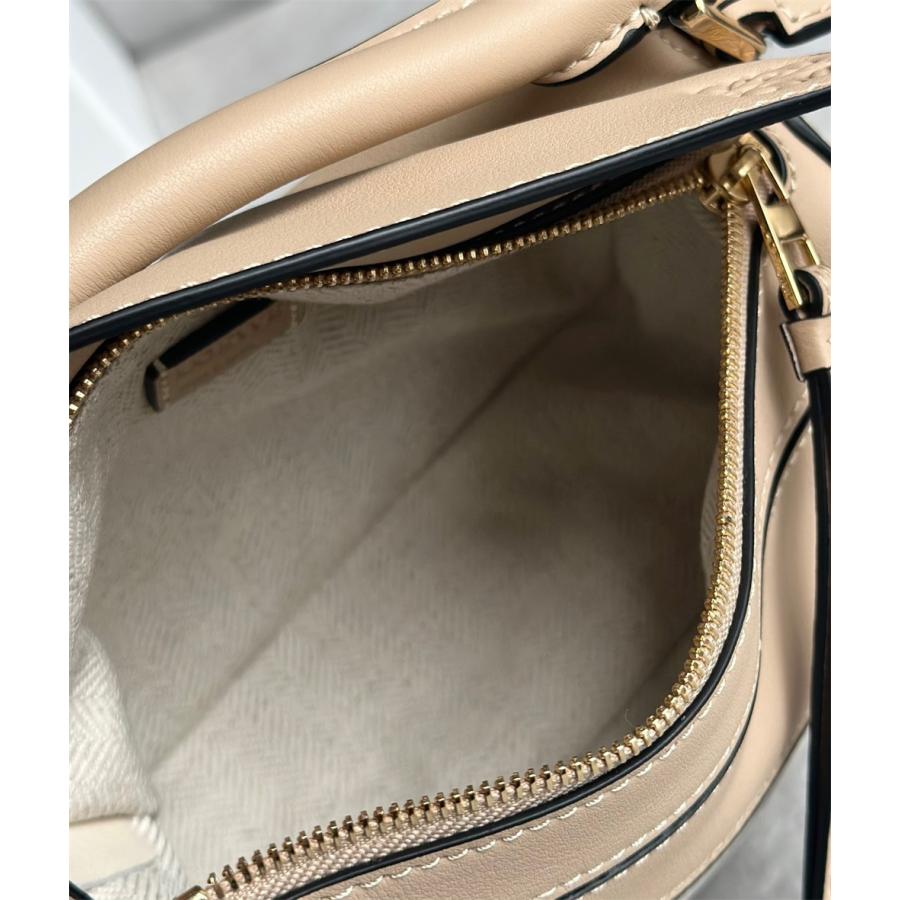 LOEWE ロエベ loewe レザー ショルダーバッグ 大人気 トート LOEWE ロエベ loewe レザー ショルダーバッグ 大人気 トート