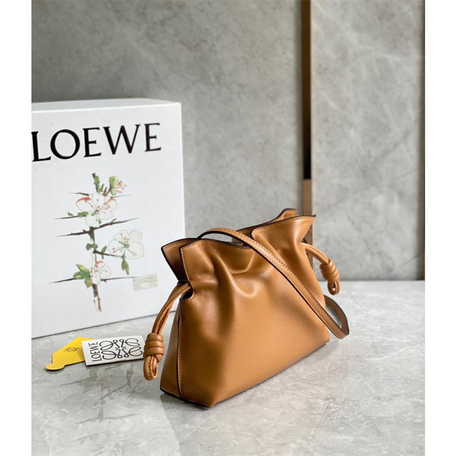 LOEWE ロエベ フラメンコクラッチ ミニ (ナパカーフ) Flamenco LOEWE ロエベ フラメンコクラッチ ミニ (ナパカーフ) Flamenco
