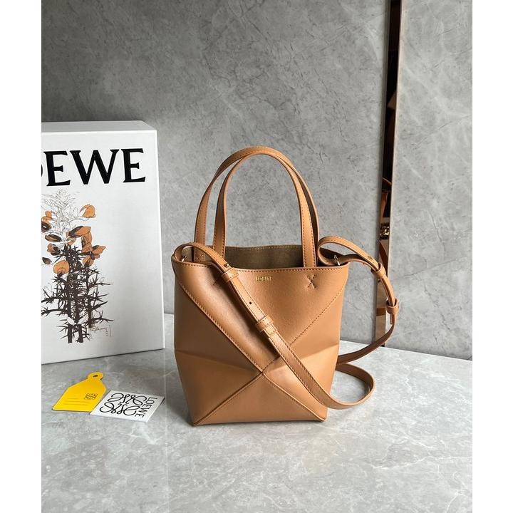 LOEWE 大人気 ロエベ loewe パズルフォルド トート ミニ LOEWE 大人気 ロエベ loewe パズルフォルド トート ミニ